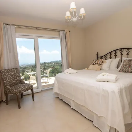 Villa Balatsinos Pouládes
